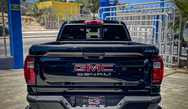 GMC CANYON DENALI 2025 lleno