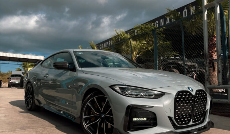 BMW SERIE 430i COUPE 2024 lleno
