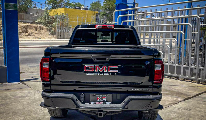 GMC CANYON DENALI 2025 lleno
