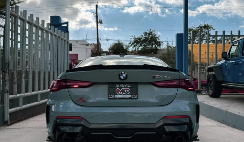 BMW SERIE 430i COUPE 2024 lleno
