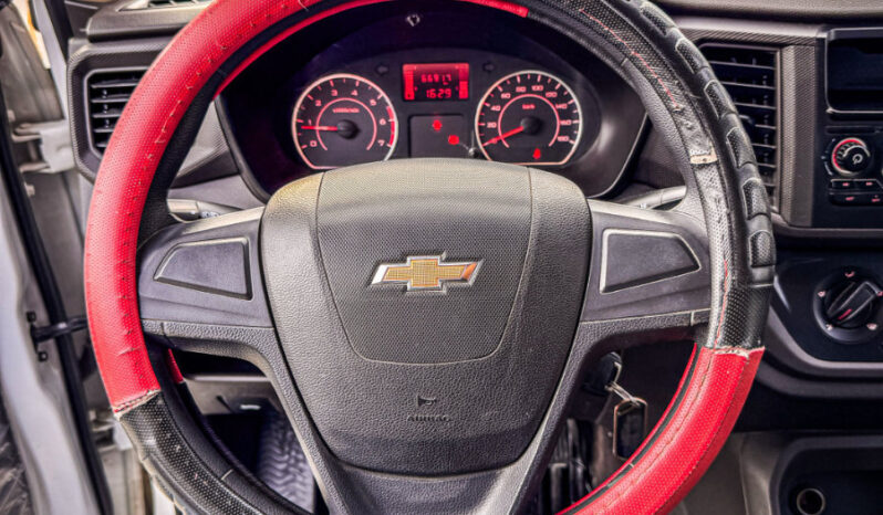 CHEVROLET TORNADO VAN LS MT 1.5 2023 lleno