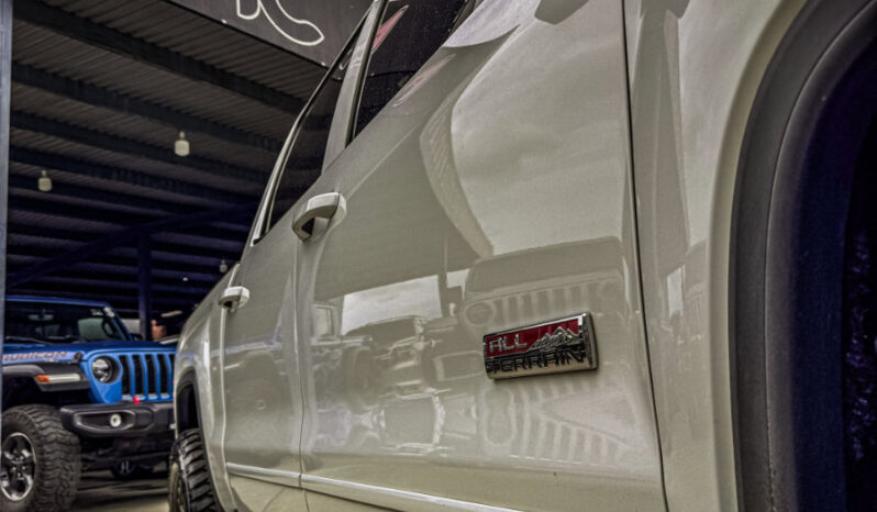 GMC SIERRA SLT ALL TERRAIN 2018 lleno