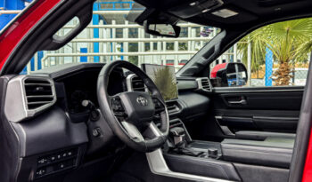 TOYOTA TUNDRA PLATINUM 2024 lleno