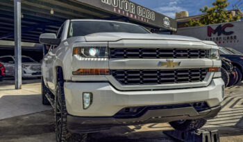 CHEVROLET SIIVERADO 2018 lleno