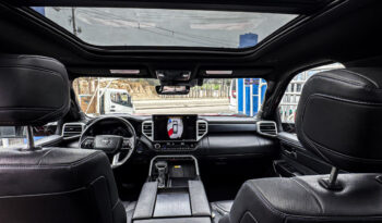 TOYOTA TUNDRA PLATINUM 2024 lleno