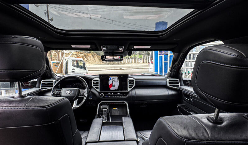 TOYOTA TUNDRA PLATINUM 2024 lleno