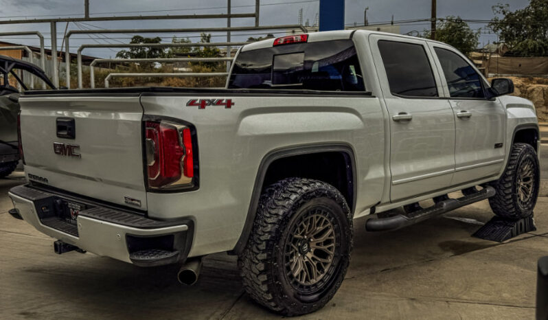 GMC SIERRA SLT ALL TERRAIN 2018 lleno