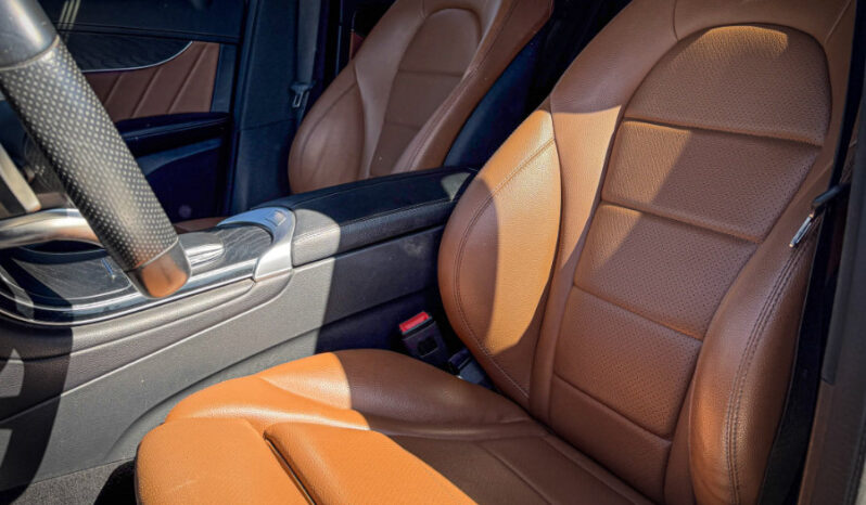 MERCEDES GLC300e 2022 lleno