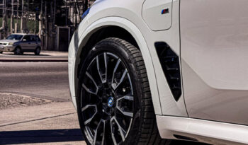 BMW X5 hybrid 2024 lleno