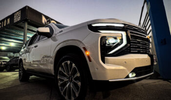 Chevrolet Suburban High Country 2025 lleno