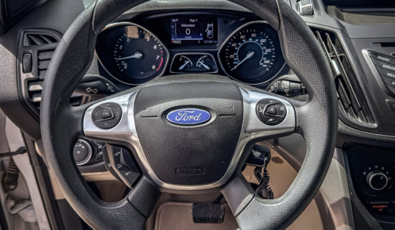 FORD Escape 2016 lleno