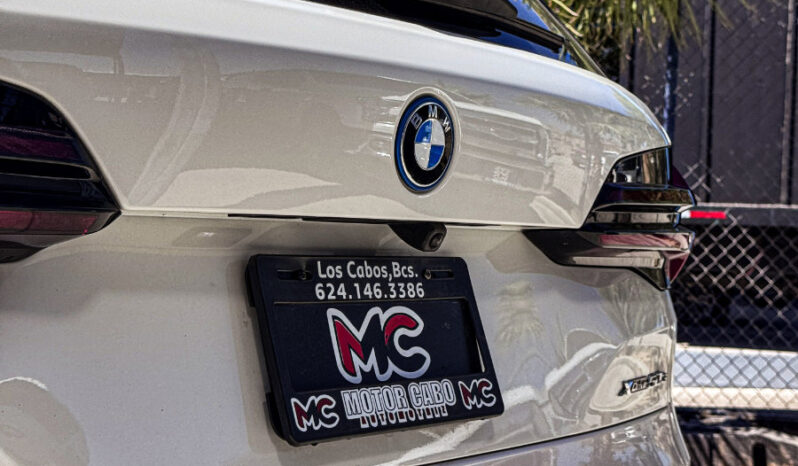 BMW X5 hybrid 2024 lleno