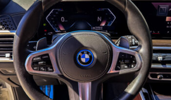 BMW X5 hybrid 2024 lleno