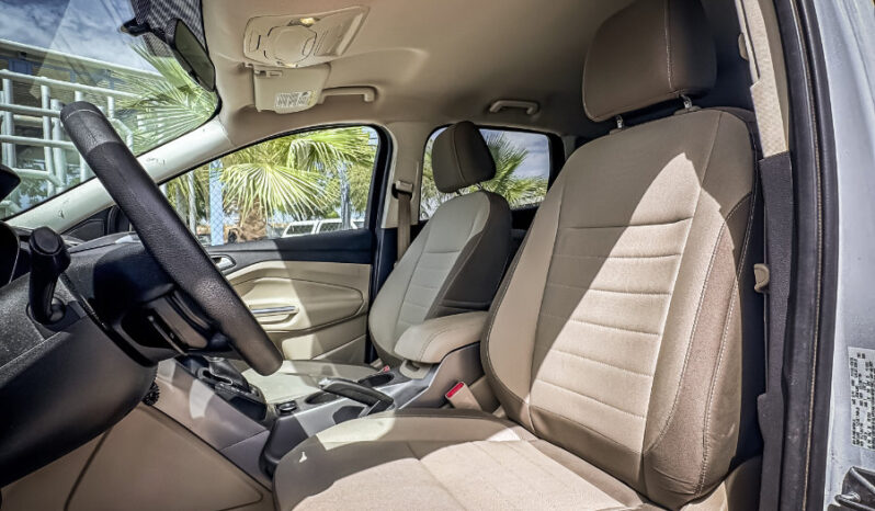 FORD Escape 2016 lleno