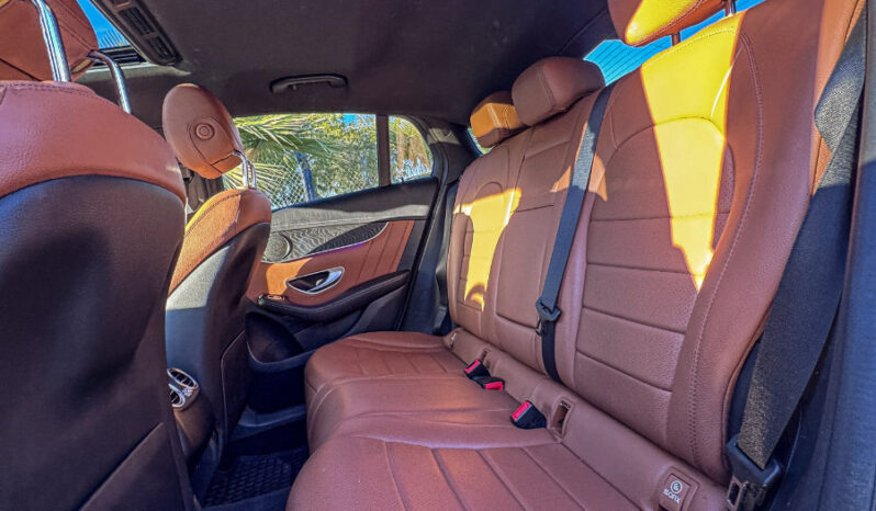 MERCEDES GLC 300e 2022 lleno