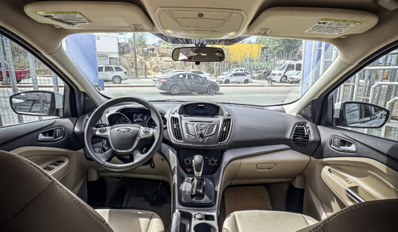FORD Escape 2016 lleno