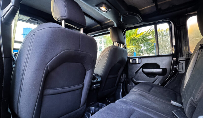 Jeep Wrangler Unlimited Sport 2018 lleno