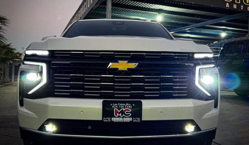 Chevrolet Suburban High Country 2025 lleno