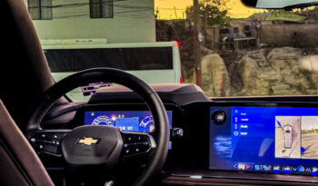 Chevrolet Suburban High Country 2025 lleno