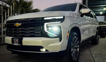 Chevrolet Suburban High Country 2025 lleno
