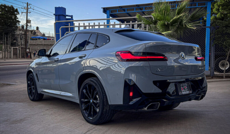 BMW x4 2023 lleno