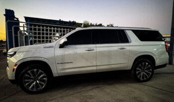 Chevrolet Suburban High Country 2025 lleno