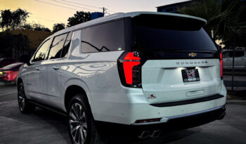 Chevrolet Suburban High Country 2025 lleno