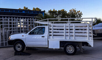 Nissan NP300 Estaquita 2015 lleno