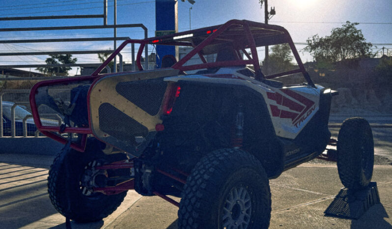 HONDA TALON 1000R 2022 lleno