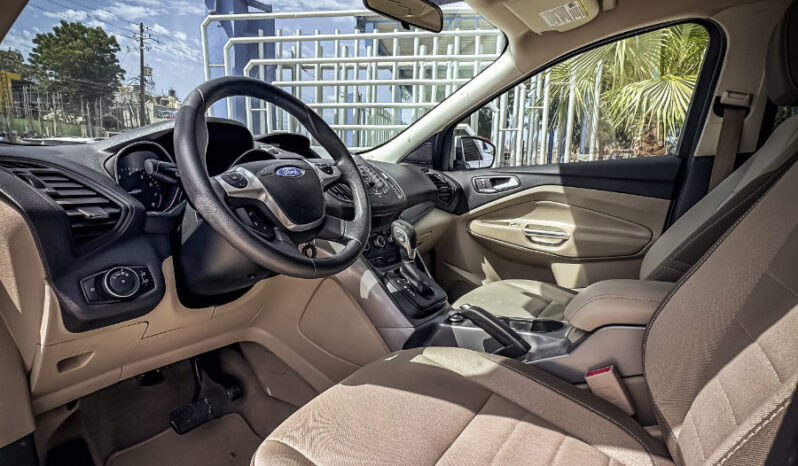 FORD Escape 2016 lleno