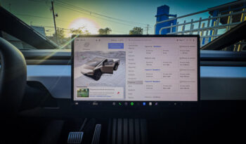 Tesla Cybertruck 2024 lleno