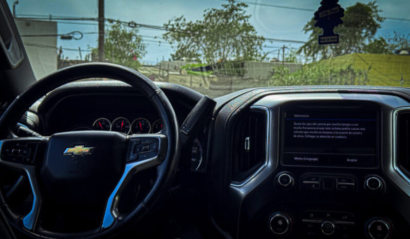 CHEVROLET SILVERADO LT 2020 lleno