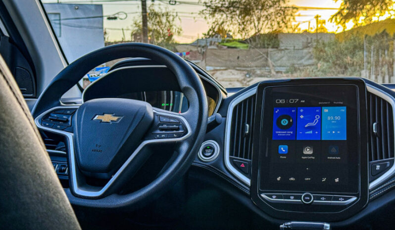 CHEVROLET CAPTIVA LT 3ra FILA 2023 lleno