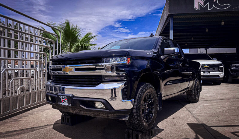 CHEVROLET SILVERADO LT 2020 lleno