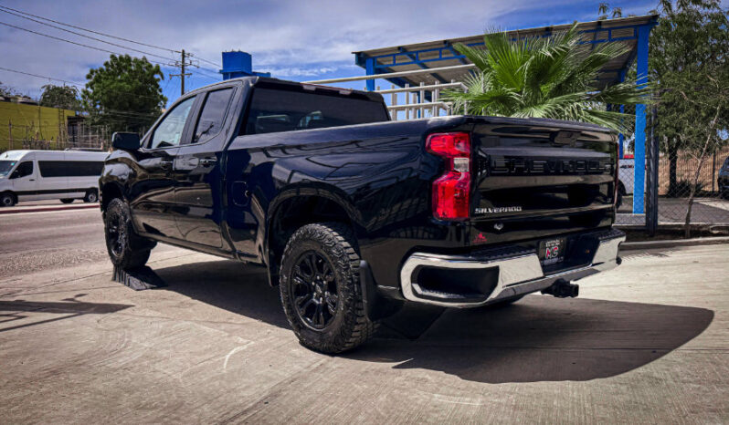 CHEVROLET SILVERADO LT 2020 lleno