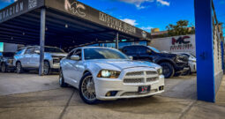DODGE CHARGER SXT  V6 2012