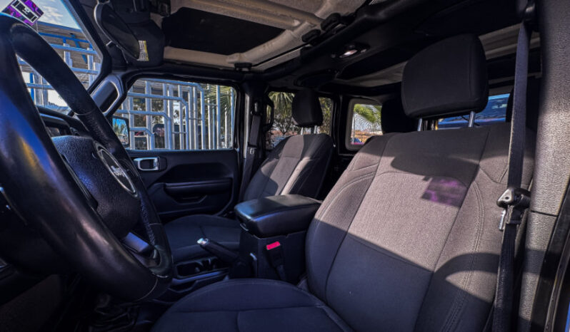 JEEP WRANGLER UMLIMITED SPORT 2018 lleno