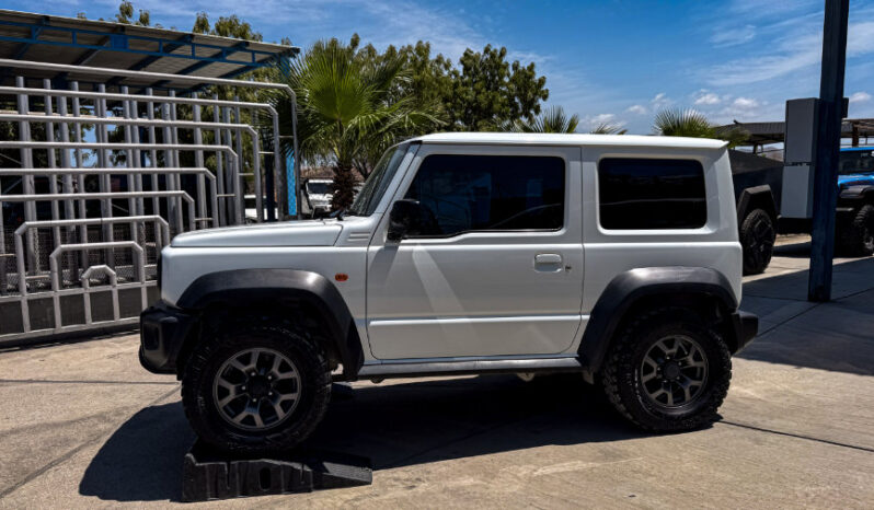 SUZUKY JIMNY GLX MT SERIADO 385 2021 lleno