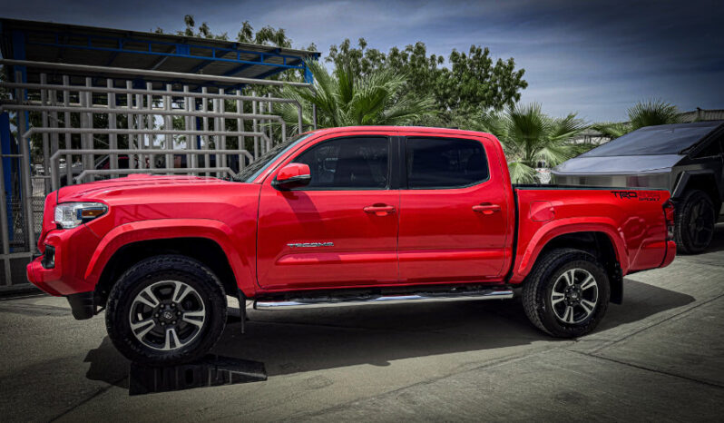 TOYOTA TACOMA TRD SPORT 2017 lleno