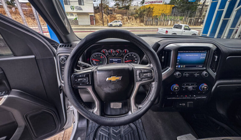 CHEVROLET SILVERADO LT 5.3 2019 lleno