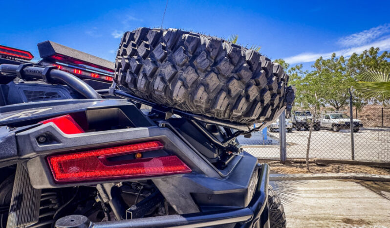 POLARIS RZR POR R 2022 lleno