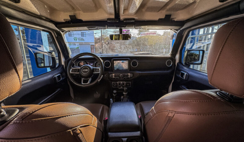 JEEP SAHARA 2020 lleno