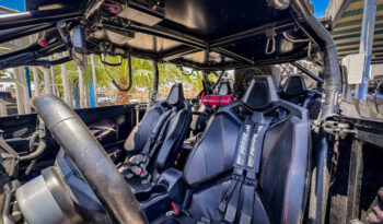 POLARIS RZR POR R 2022 lleno