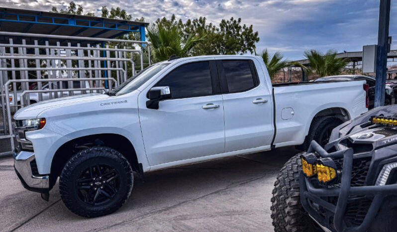 CHEVROLET SILVERADO LT 5.3 2019 lleno