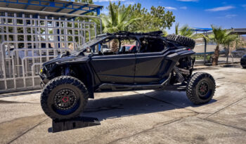 POLARIS RZR POR R 2022 lleno