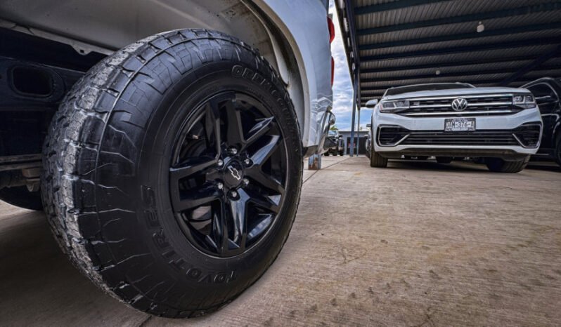 CHEVROLET SILVERADO LT 5.3 2019 lleno