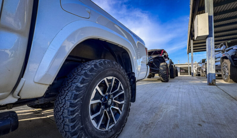 TOYOTA TACOMA TRD PRO 2023 lleno