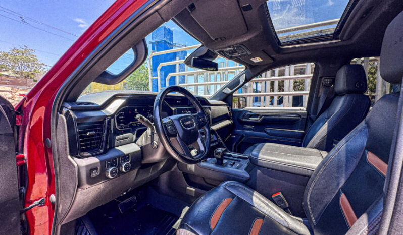 GMC SIERRA AT4 2023 lleno