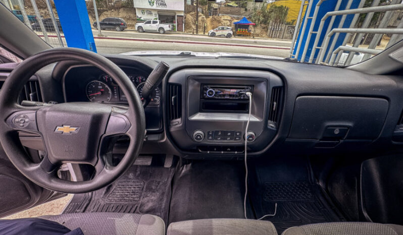 CHEVROLET SILVERADO 6cil 2014 lleno