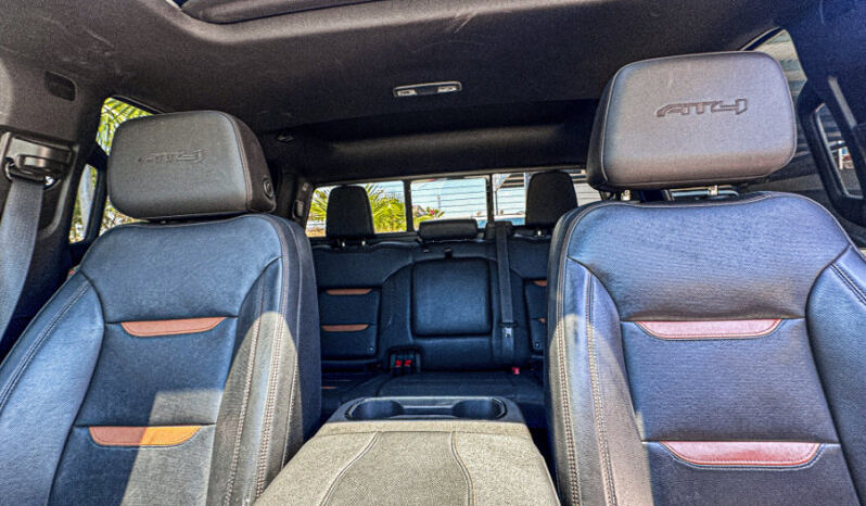 GMC SIERRA AT4 2023 lleno